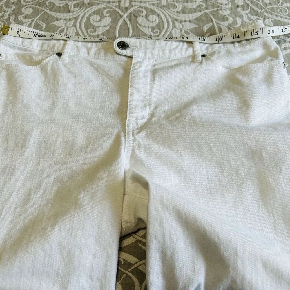 Chico's Platinum Denim Jeans Women M/1 White Ultimate Fit Zippers MidRise Casual